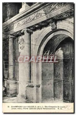 Champigny-sur-Veude (I.-et-L.) - Ste-Chapelle St-Louis (mon. hist.) - Porte latérale (Style Renaissance)