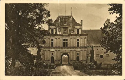 Champigny-sur-Veude — Castelo — Héloïse Bavoire, Mâcon