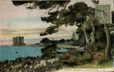 Saint-Honorat (Wyspy Lérins) — Stary Monaster, przez Cypory — LL
