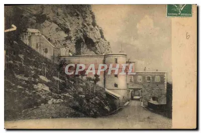 Castelo da Roche — vista do castelo e da montanha — editor desconhecido, n° de série 6