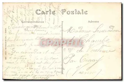Beauvais — Pałac Sądowy, Wewnętrzny Sąd — ND. Fot. — Rewers