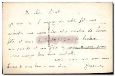Jovem mulher sorridente segurando rosas — n° 617 — Verso