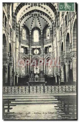 GAP — Wewnętrzna część Katedry — P. Roussich, GAP — Vichy
