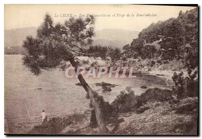 La CROIX — Os Pinheiros Marítimos e Praia da Bouillabaisse