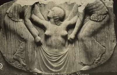 Relevo da deusa Genèvre — Museu de Roma — n° 34