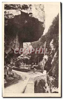 Gorges do Crozon — vista do caminho encaixado — editor não visível