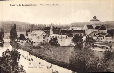 Abbaye de Fontgombaud — Vista do Grand Rocher — Biaud, Photo-Cosne