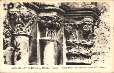 Abadia Nossa Senhora de Déols (Indre) — Capitais dos lados oeste (século XII)
