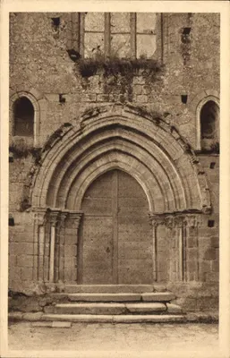 Saint-Benoît-du-Sault — Porta da Igreja — Édition Trompeau