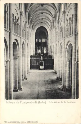 Abadia de Fontgombault (Indre) — O Interior da Basílica — Ch. Arambourou, fot., Châtellerault