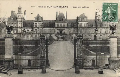Pałac FONTAINEBLEAU — Dziedziniec Przejścia — wydawca ELD, nr 206
