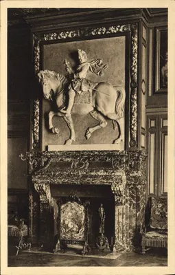 Pałac w Fontainebleau — Posąg jazdowy Henryka IV — Wydawnictwo Sztuki YVON