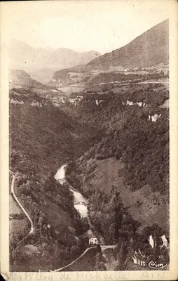 Chatillon-de-Michaille — vista do ponte de Confort e da vallée da Valserine — editor Cim