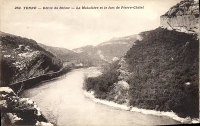 Desfile do Rio Rhône — La Maladière e o forte de Pierre-Châtel — Yenne — n°262