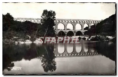 Pont du Gard — Aqueduto romano — Edit. ROUX et LACOMBE, 68, rue G.-Puy, Avignon