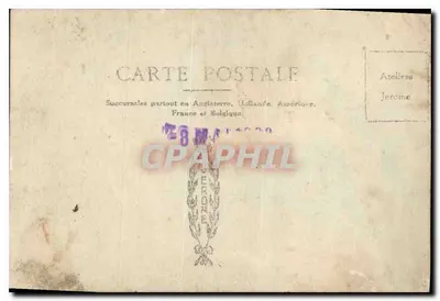 Jovem homem e cão alemão — estúdio — Ateliers Jérôme — Verso