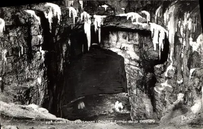 Chaux-les-Passavant (Doubs) — Entrada da Glacière — Déqui