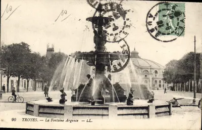 Troyes — Fontanna Argence — LL. — Wyd. Lévy Frères, Paryż
