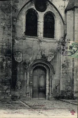 Portal da Igreja de Champigny com as marcas da Guerra 1870-71 — Coleção P. Fleury