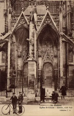 Kościół Świętego Urbana – Wejście, strona południowa – Troyes