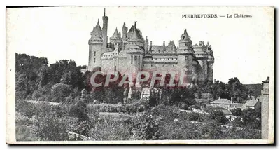 Pierrefonds — Zamek.