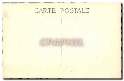 Menina tocando violino — jardim ou pátio — Carte postale — Verso