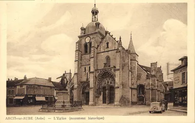 ARCIS-sur-AUBE (Aube) — A Igreja (monumento histórico) — Schillers, n°1093