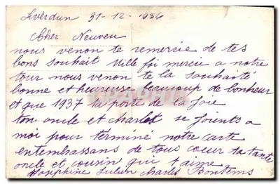 Mulher sentada em um carro — Boa Ano — Editor DB n° 499 — Verso