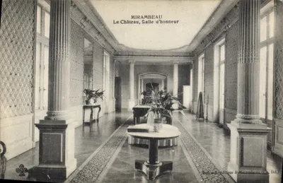 Mirambeau — O Castelo, Sala de Honra — Renaud, editor em Mirambeau (Ch. Int.)