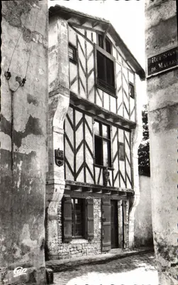 Rue Sainte-Maure — casa com colmata — Cap