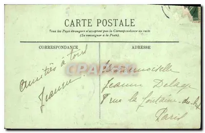 Pierrefonds — Algemene uitzicht (zuidwestkant van het Kasteel) — LL — Achterkant