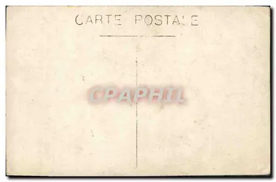 Mujer en vestido largo — estudio fotográfico — sin editor ni número visible — Reverso