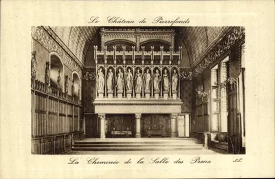 Zamek w Pierrefonds — Kominek Sali Prêux — L.L.