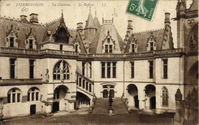 Pierrefonds — Zamek — Dzwonnica — L.L. — n°50