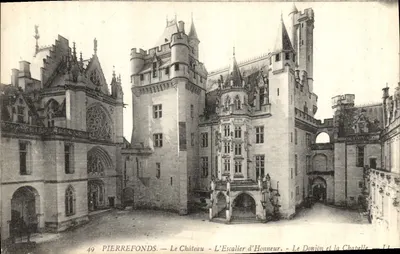 PierreFonds — Zamek — Schody honorowe, Wieża i Kaplica — nr 49