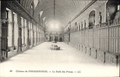 Zamek PIERREFONDS — Sala Preux — LL