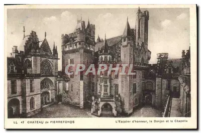 Zamek Pierrefonds — Schody honorowe, wieża i kaplica — LL 47