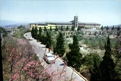 Hotel Tai Hu — vista do prédio principal — The Tai Hu Hotel