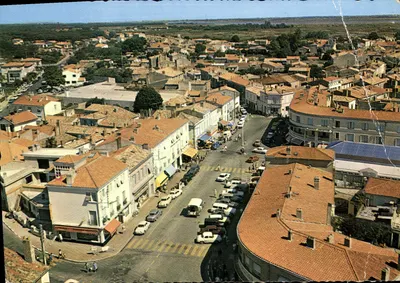La Tremblade (Charente-Maritime) — vista aérea do centro — Éditions T25 1002