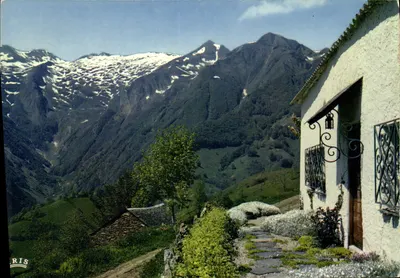Vue sobre as montanhas nevadas — Em torno do Port d'Aula — Éditions Théojac, Limoges, n°9/257