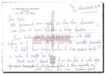 Quimper — belebte Straße mit der Kathedrale — La Bretagne en Couleurs, Quimper — Rückseite