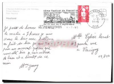 Białe szczeniaki w koszyku — Szczerze oddany przyjaciel to najlepszy towarzysz podróży — Houtland, Brugge, Belgia — Rewers