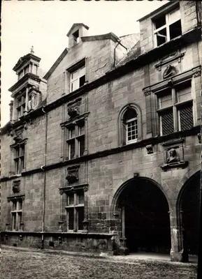 Brive (Corrèze) — Hotel Laubenche — Ed. Ch. W.