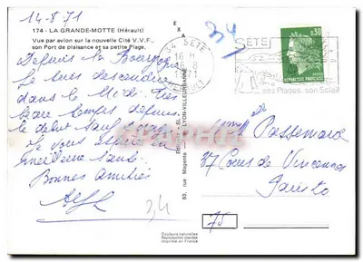 La Grande-Motte (Hérault) — widok z lotu ptaka nowej Cité V.V.F., jej portu rekreacyjnego i małego plaża — Wydawnictwo Magenta — Rewers