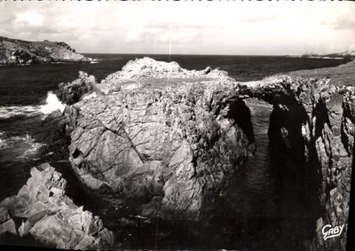 Ponte natural de Galgrac'h — Ouessant (Finistère) — Edições Gaby