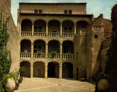 Pézenas na Languedoc — Hotel d'Alfonse (século XVII) — Edições 'Ville d'Art'