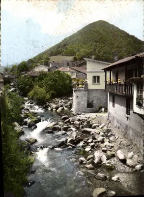 Mauleon-Barousse — Vista do vilarejo e do rio Oursse — Editor E. BADE.E.M. (65)