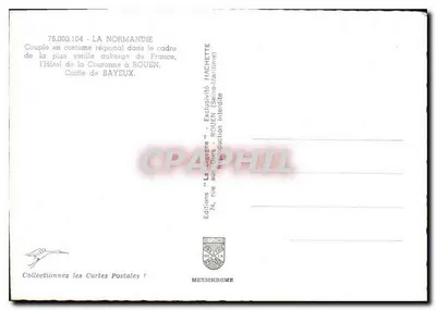 Coupie w stroju regionalnym w ramach najstarszej karczmy Francji, Hôtel de la Couronne w Rouen. Czapka z Bayeux. — Rewers