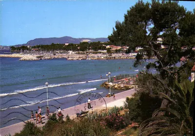 Saint-Cyr-sur-Mer — Perspectiva do novo porto — Les Éditions Aris, n°13 414