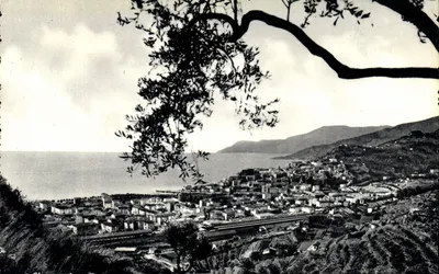 Ventimiglia — Vista geral — Poste italiana